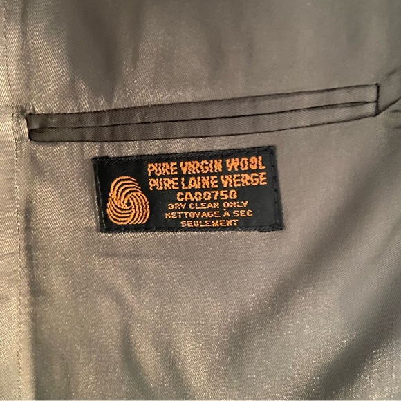 Classic Men's Blazer in Dark Gray pure virgin wool. - Picture 6 of 12